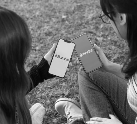 't above dating apps-credit-pexels-julio-lopez-75309646-29763529
